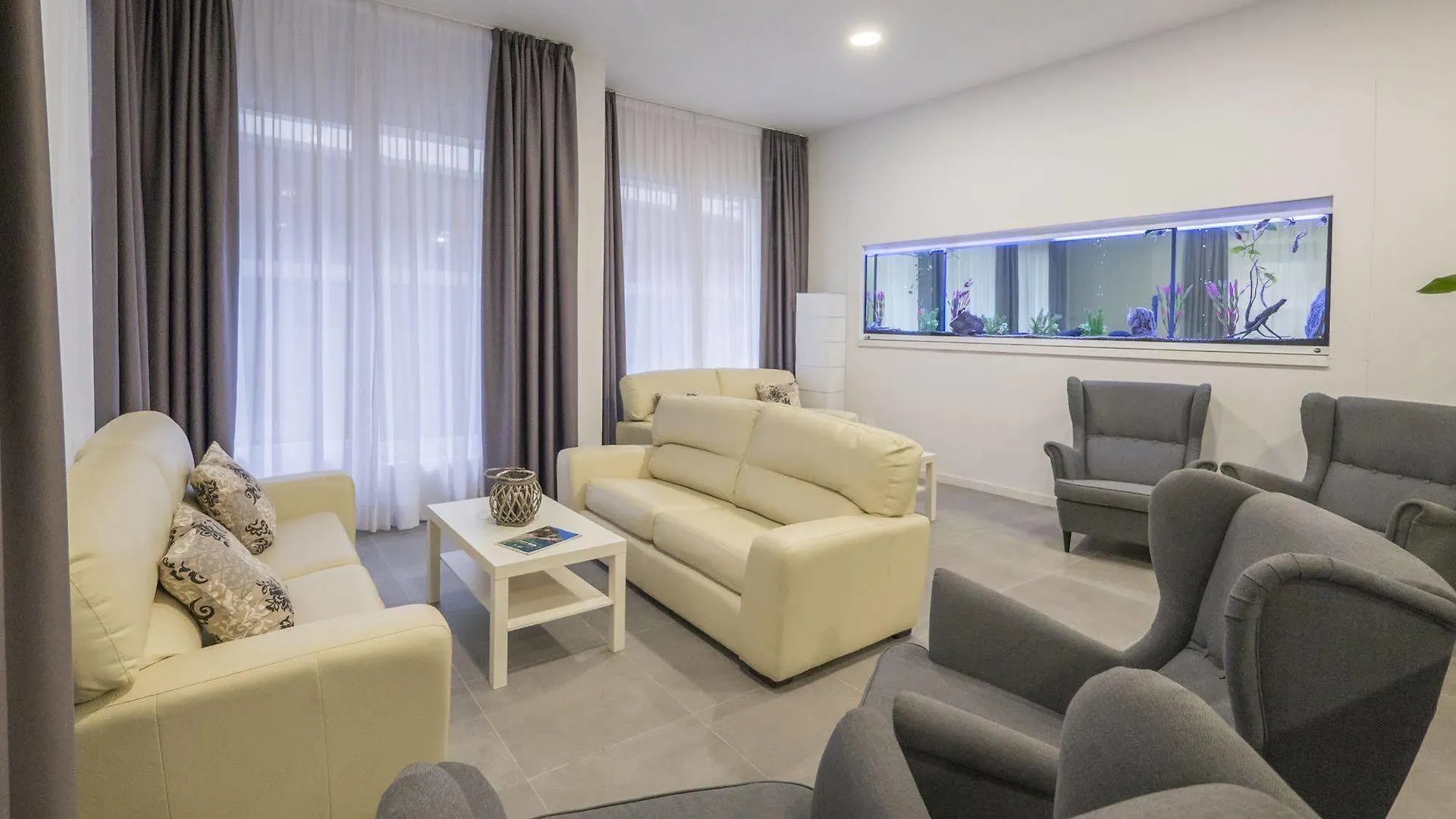 Hotel Victoria - Lloret Lloret de Mar 3*,
